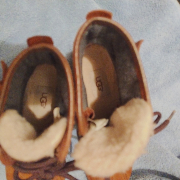 Ugg Boots - Picture 6 of 8